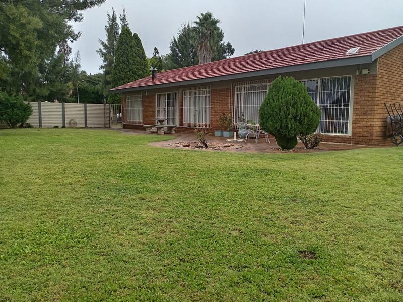 3 Bedroom Property for Sale in Stilfontein North West